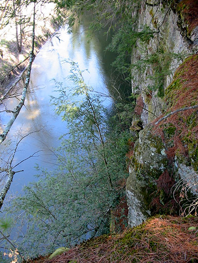 View of Kickapoo River looking dwon along a rockface